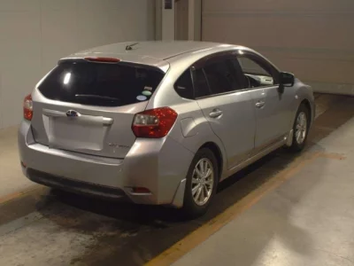 Subaru IMPREZA  с аукциона в Японии