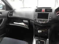 Honda ACCORD лот № 10128 оценка 3  с аукциона в Японии 8