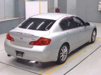 Nissan SKYLINE лот № 70109 оценка 4  с аукциона в Японии 1