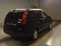 Nissan X-TRAIL лот № 33028 оценка 3.5  с аукциона в Японии 1