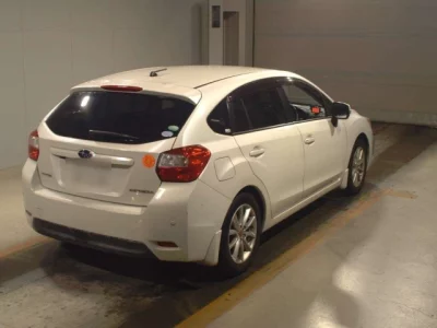 Subaru IMPREZA  с аукциона в Японии