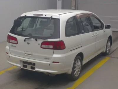 Nissan LIBERTY  с аукциона в Японии