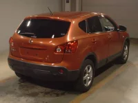 Nissan DUALIS лот № 33040 оценка 3.5  с аукциона в Японии 1