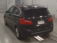 BMW 2-Series лот № 10138 оценка 3.5  с аукциона в Японии 5