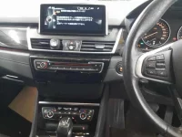 BMW 2-Series лот № 10138 оценка 3.5  с аукциона в Японии 8