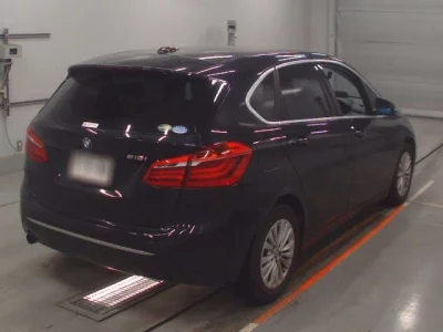 BMW 2-Series  с аукциона в Японии