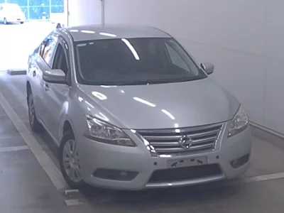 Nissan SYLPHY  с аукциона в Японии