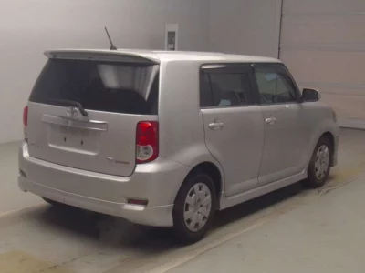 Toyota COROLLA RUMION  с аукциона в Японии