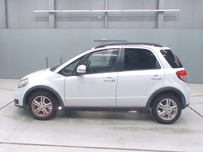 Suzuki SX-4  с аукциона в Японии