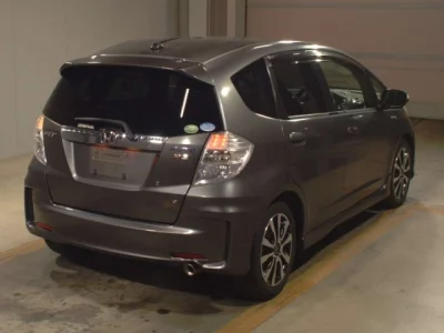 Honda FIT  с аукциона в Японии