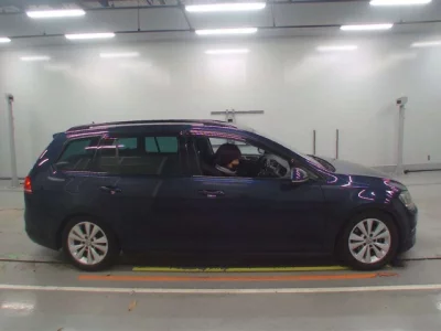 Volkswagen GOLF VARIANT