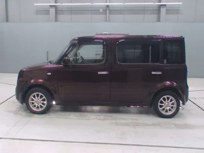 Nissan CUBECUBIC  с аукциона в Японии