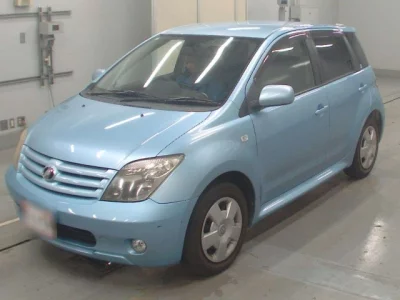 Toyota IST  с аукциона в Японии