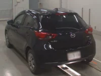 Mazda MAZDA2 лот № 36087 оценка 4.5  с аукциона в Японии 5
