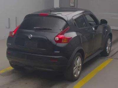 Nissan JUKE  с аукциона в Японии