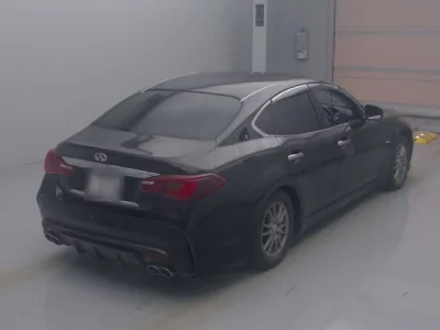 Nissan FUGA  с аукциона в Японии