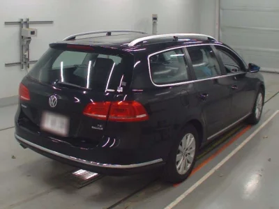 Volkswagen PASSAT VARIANT  с аукциона в Японии