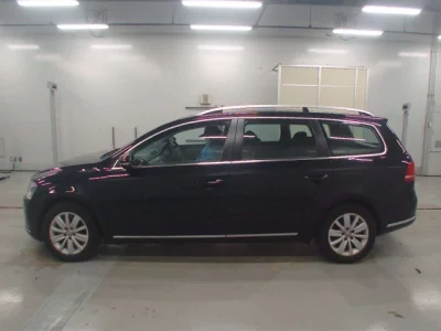 Volkswagen PASSAT VARIANT  с аукциона в Японии