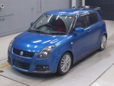 Suzuki SWIFT  с аукциона в Японии