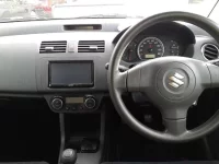 Suzuki SWIFT лот № 70146 оценка 4  с аукциона в Японии 8