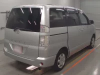 Toyota VOXY лот № 10172 оценка R  с аукциона в Японии 1