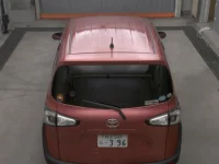 Toyota SIENTA лот № 1097 оценка R  с аукциона в Японии 6