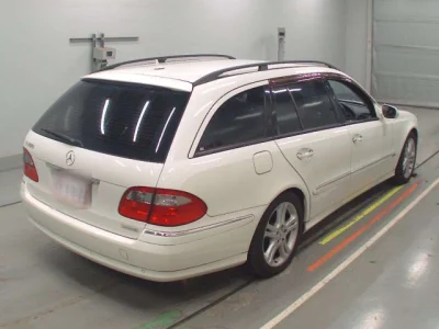 Mercedes-Benz E CLASS WAGON  с аукциона в Японии
