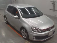 Volkswagen GOLF лот № 10193 оценка 4  с аукциона в Японии 4