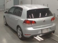 Volkswagen GOLF лот № 10193 оценка 4  с аукциона в Японии 5