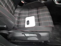 Volkswagen GOLF лот № 10193 оценка 4  с аукциона в Японии 7