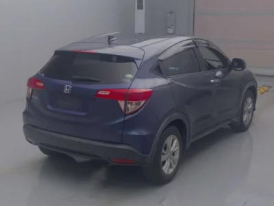 Honda VEZEL  с аукциона в Японии