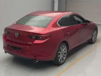 Mazda MAZDA3 лот № 30041 оценка RA  с аукциона в Японии 1