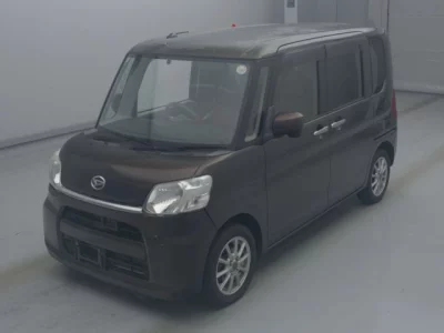 Daihatsu TANTO  с аукциона в Японии