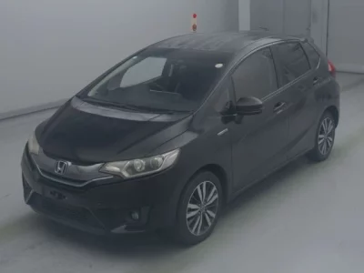 Honda FIT  с аукциона в Японии