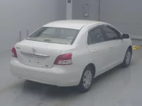 Toyota BELTA лот № 4359 оценка 3  с аукциона в Японии 1