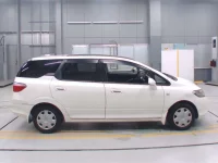 Honda AIRWAVE лот № 70196 оценка 3  с аукциона в Японии 2