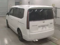 Honda STEP WAGON лот № 36126 оценка 4.5  с аукциона в Японии 5