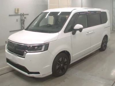 Honda STEP WAGON  с аукциона в Японии