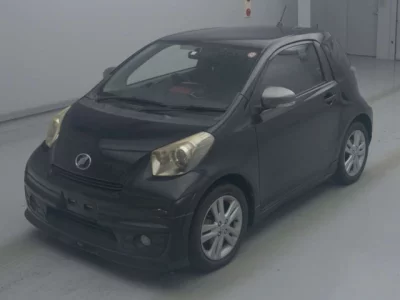 Toyota IQ  с аукциона в Японии
