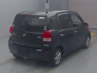 Toyota PORTE лот № 4394 оценка 3  с аукциона в Японии 1