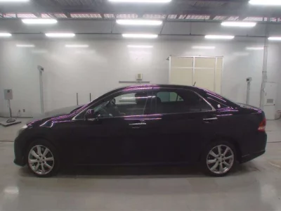 Toyota CROWN  с аукциона в Японии