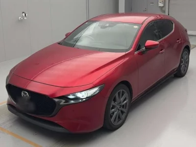 Mazda MAZDA3  с аукциона в Японии