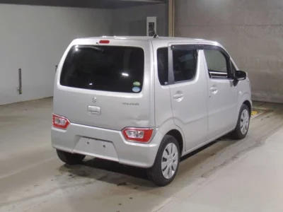 Suzuki WAGON R  с аукциона в Японии