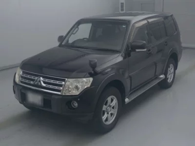 Mitsubishi PAJERO  с аукциона в Японии