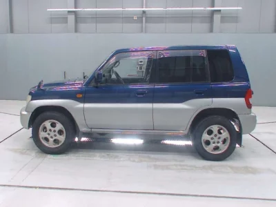 Mitsubishi PAJERO IO