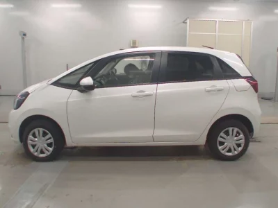 Honda FIT  с аукциона в Японии
