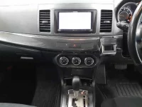 Mitsubishi GALANT FORTIS лот № 10264 оценка 3.5  с аукциона в Японии 8