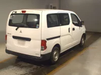 Mitsubishi DELICA лот № 62006 оценка 3.5  с аукциона в Японии 1