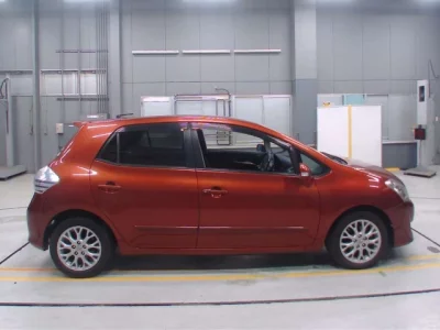 Toyota BLADE  с аукциона в Японии