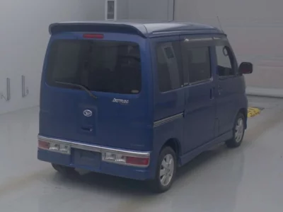 Daihatsu Atrai Wagon  с аукциона в Японии